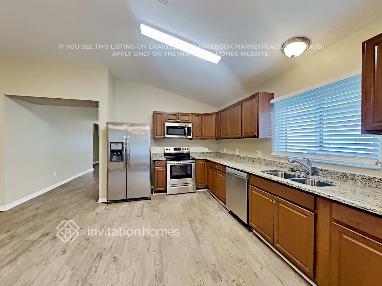 Building Photo - 2232 Blackwood Dr