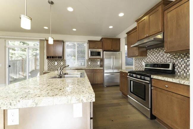 Building Photo - 3 bedroom in Bothell WA 98021
