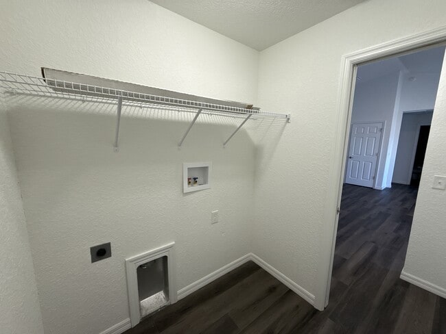 Building Photo - 235 Locust Pass Cir