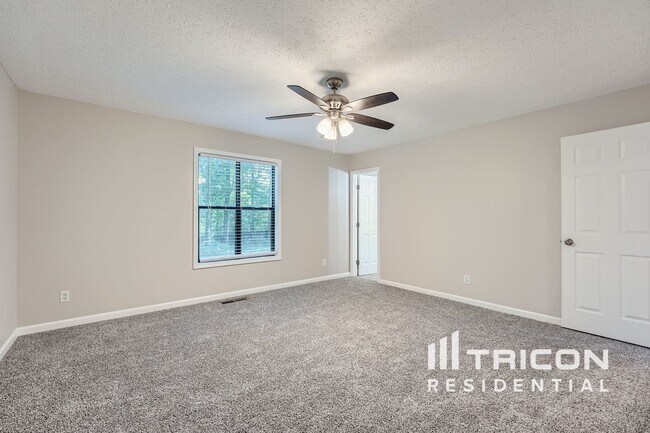 Building Photo - 3497 Hill Ln