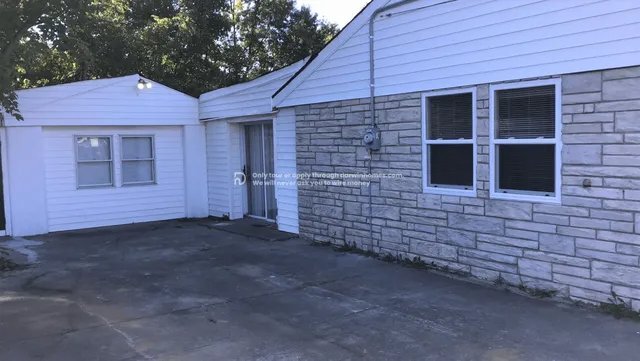 Building Photo - 4406 Silver Leaf Dr