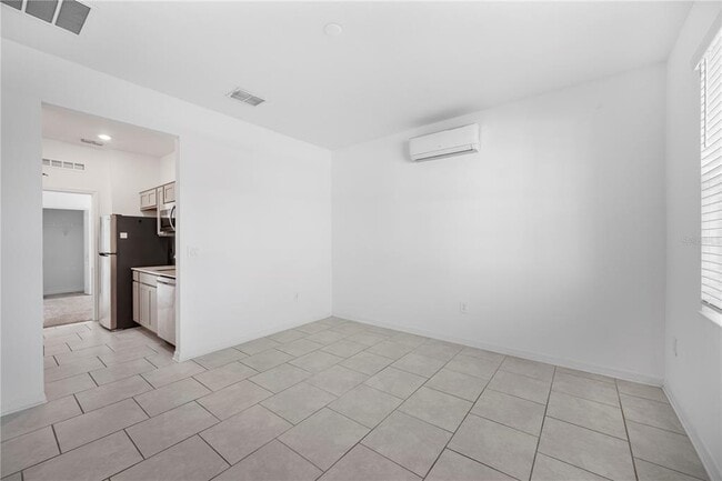 Building Photo - 1453 Austin St