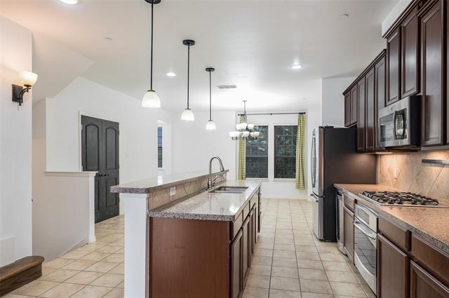 Building Photo - 3880 Everwood Lane
