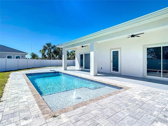 Building Photo - 159 Antilla Dr