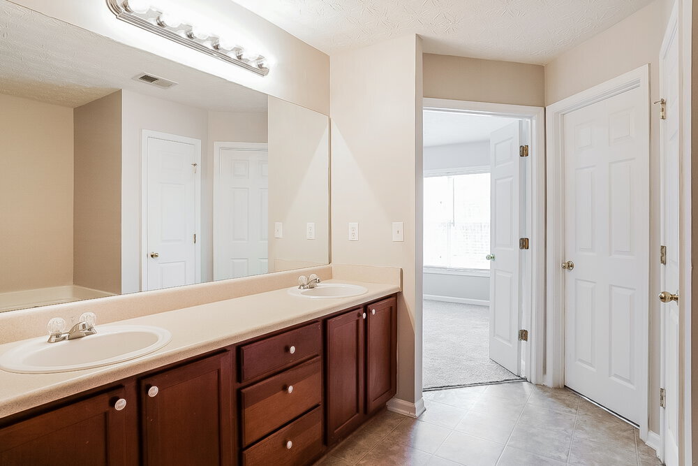 Building Photo - 95 Golden Pine Rd