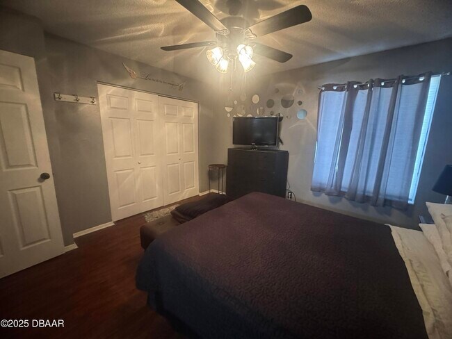 Building Photo - 155 White Fawn Dr