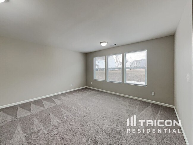 Building Photo - 519 Newfound Hollow Dr