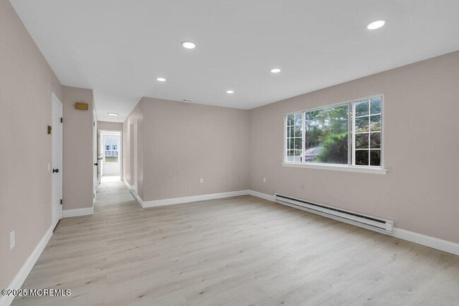 Building Photo - 9A Juniper Ln