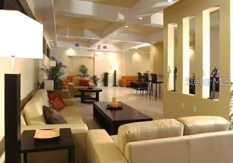 Building Photo - 701 S Madison Ave