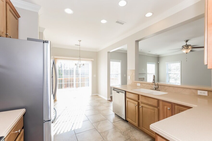 Building Photo - 13633 Waverton Ln