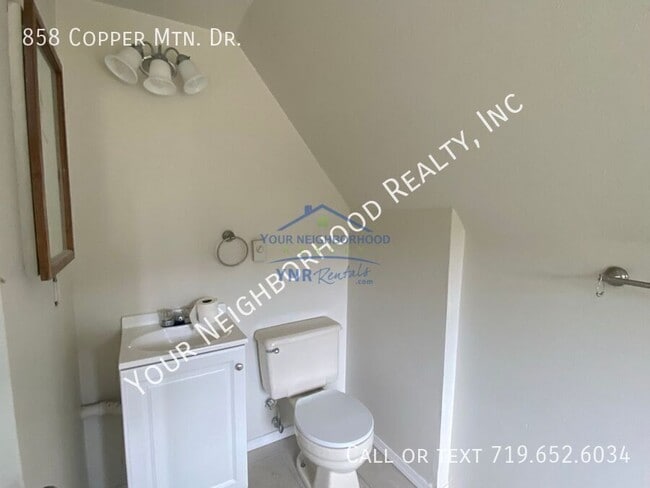 Building Photo - 858 Copper Mountain Dr