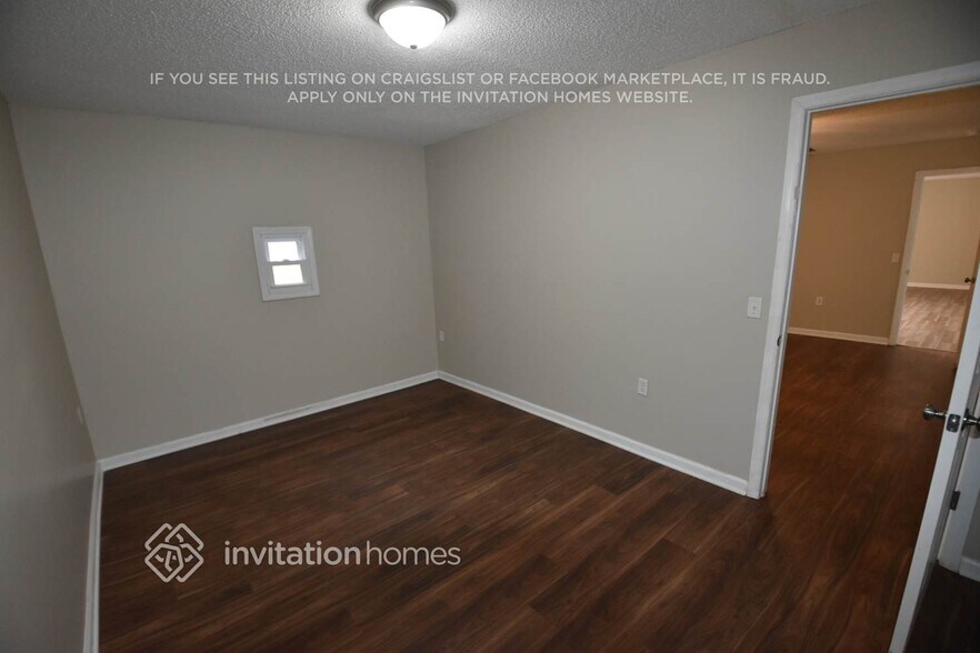 Building Photo - 123 Wilton Pl