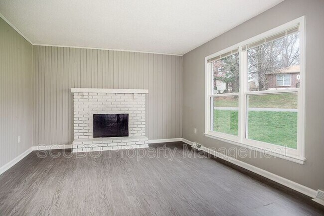 Building Photo - 6912 NW Searcy Dr