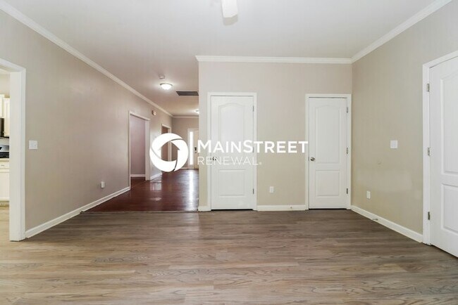 Building Photo - 5 Bedroom Pet-Friendly Home in Hiram, GA with Main Street Renewal