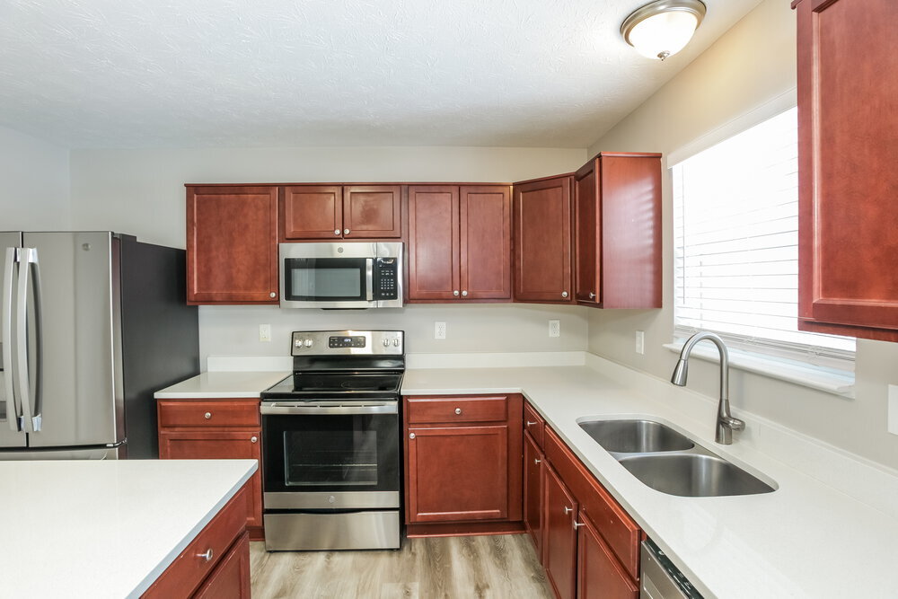 Building Photo - 8850 Benjamin Ln