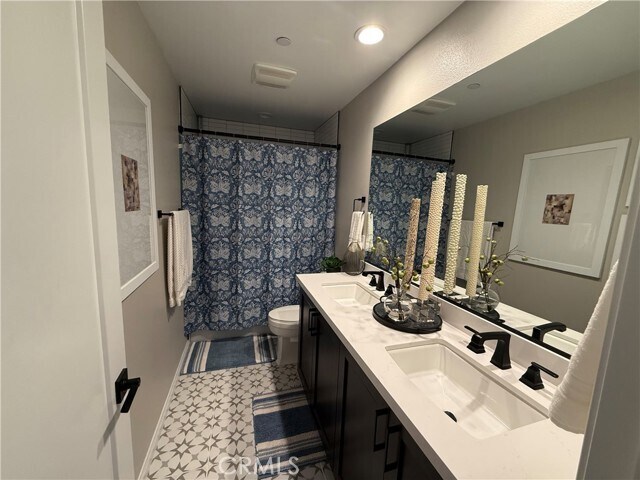 Building Photo - 11766 Olivine Rd