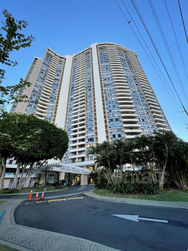 Primary Photo - 2333 Kapiolani Blvd