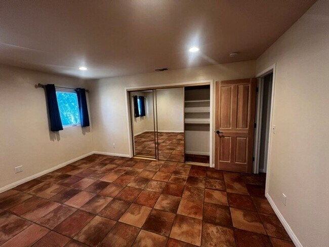 Building Photo - 1701 Calzada Ave