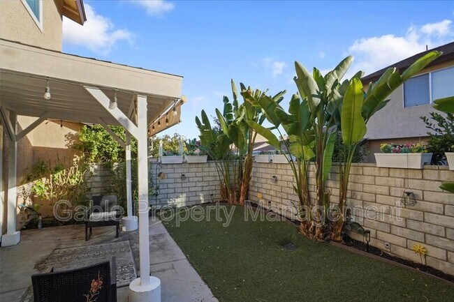 Building Photo - 22933 Banyan Pl