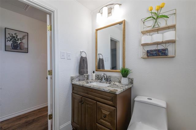 Building Photo - 8073 Bonnie Cir