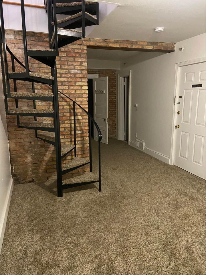 Building Photo - 157 Dewitt St