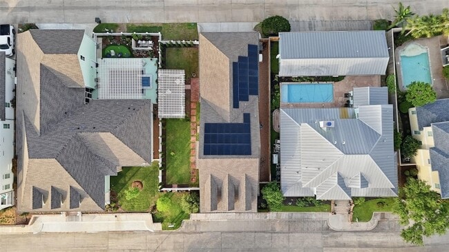 Building Photo - 10 Mariner Pass