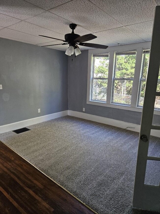 Building Photo - 408 E Jackson St