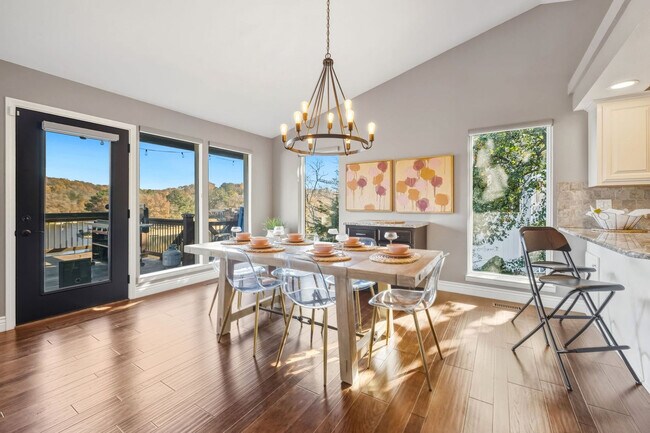 Building Photo - 59 Portsmouth Dr