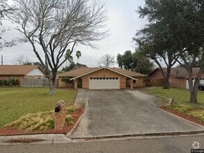Building Photo - Cute & Convenient Home in Mission!