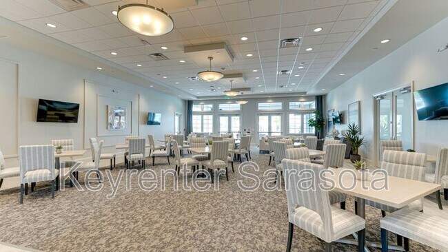 Building Photo - 4873 Seafoam Trl