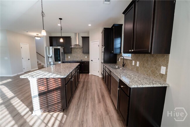 Building Photo - 123 Grimsby Rd