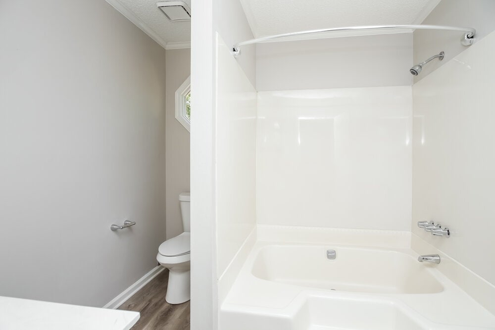 Building Photo - 2405 Glynn Oaks Ct SW