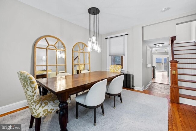 Building Photo - 307 S Exeter St