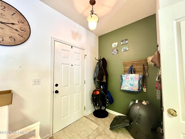 Building Photo - 1659 Biscayne Bay Cir