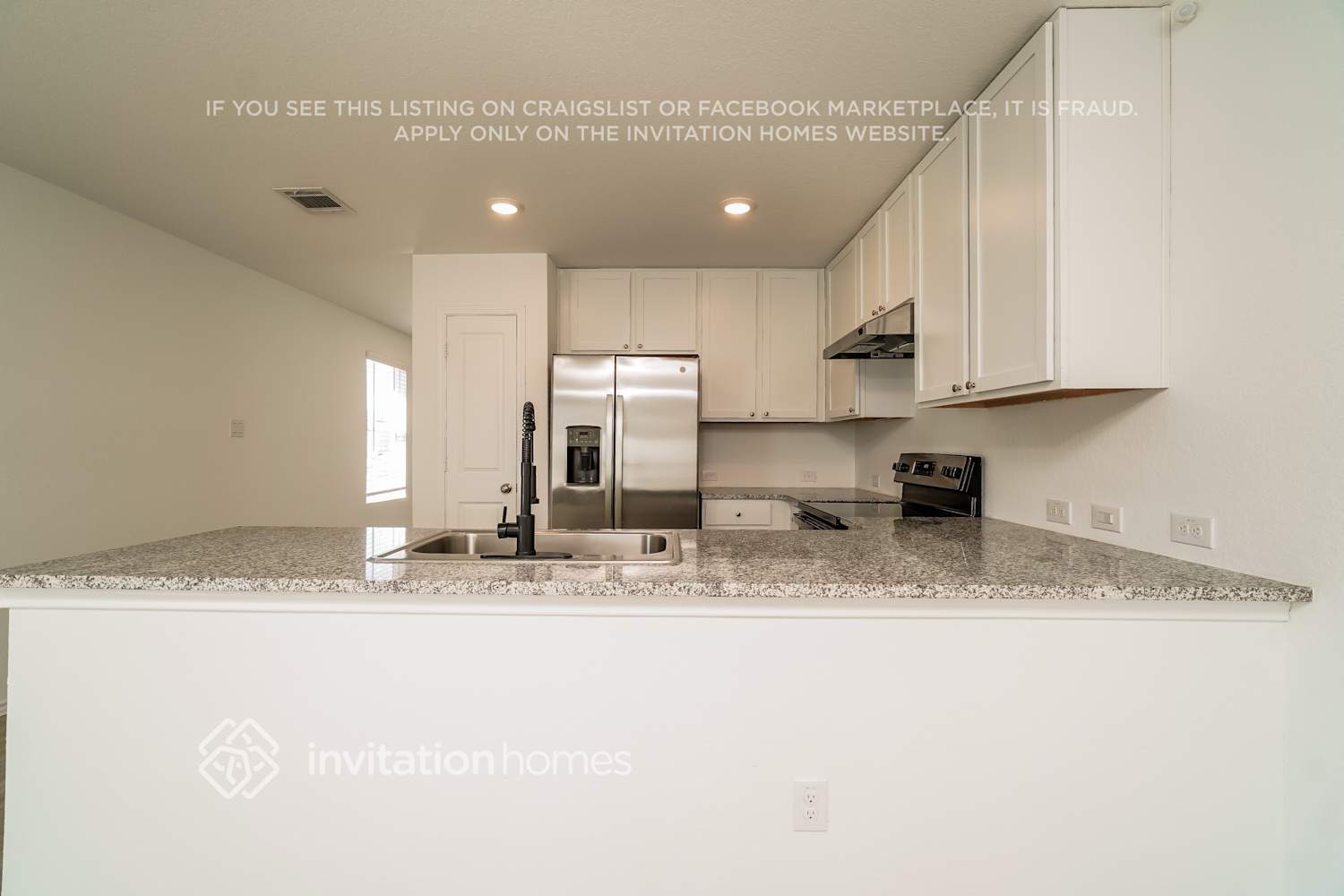 Building Photo - 104 Parish Ln