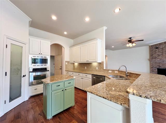 Building Photo - 107 Oakmont Dr