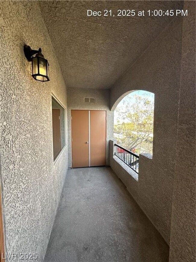 Building Photo - Spacious Southwest Condo with Open Layout & Resort-Style Community Amenities!