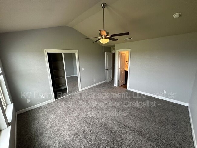 Building Photo - 10540 Kane Dr