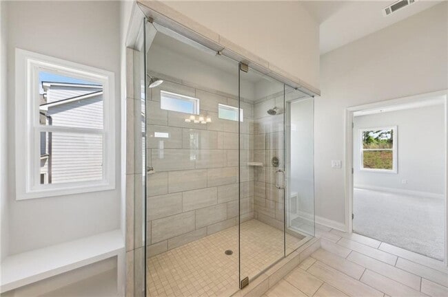 Building Photo - Welcome to Overlook at Marina Bay: Luxury and Comfort Combined