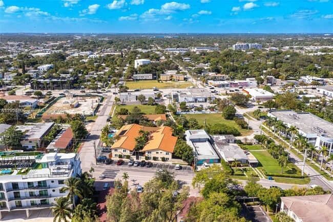 Building Photo - 2020 Miami Rd