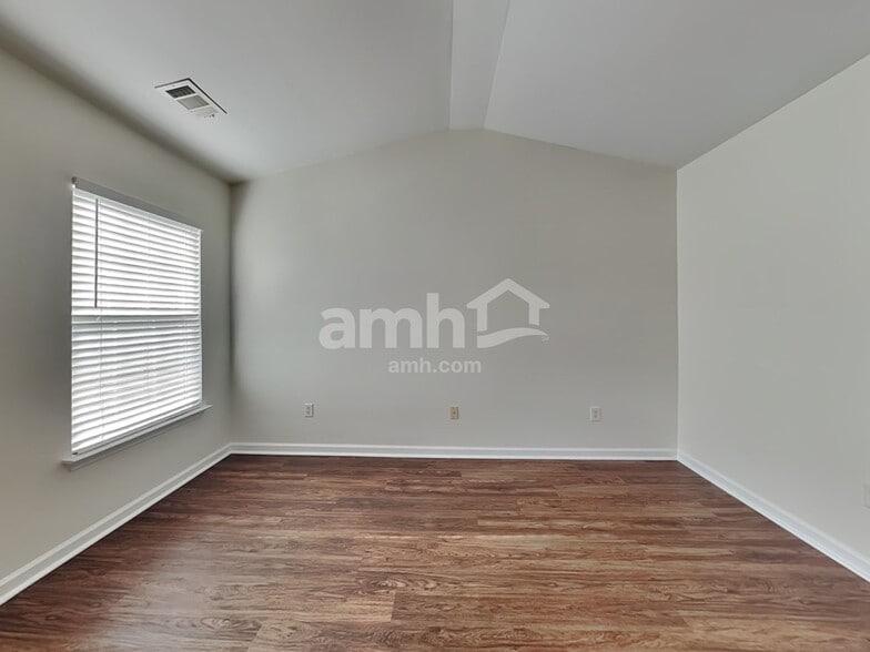 Building Photo - 3 Byswick Ct