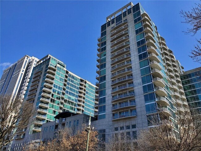 Primary Photo - 943 Peachtree St NE