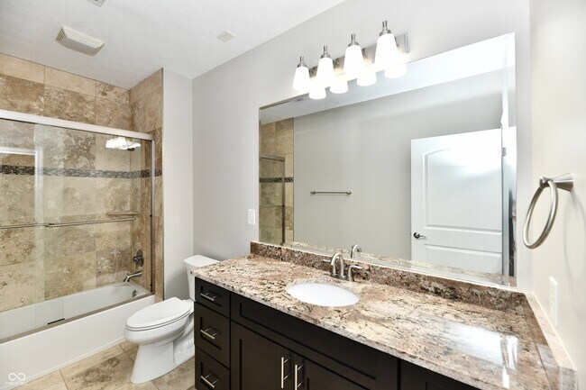 Building Photo - 8555 One W Dr