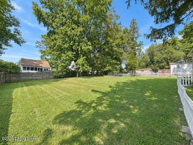 Building Photo - 210 Linney Ave