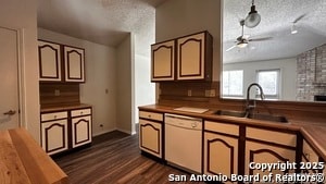 Building Photo - 6530 Forest Village