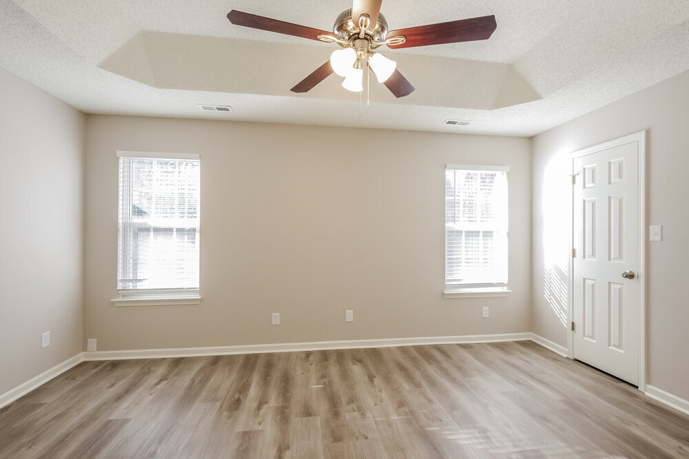 Building Photo - 7229 Kavan Hunter Dr