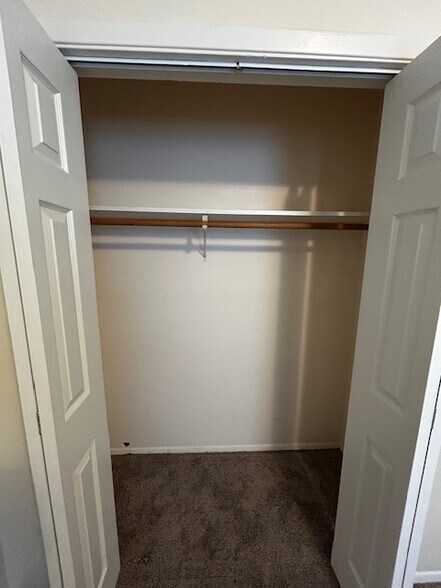 Building Photo - 3600 Cannan Forest Dr