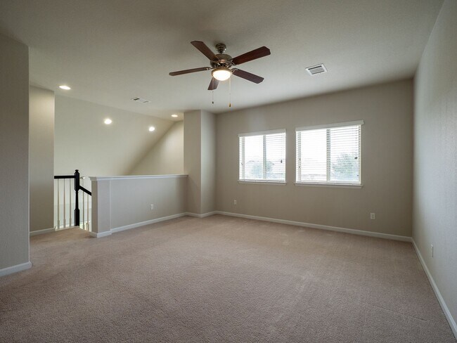 Building Photo - 18612 Rio Chama Ln