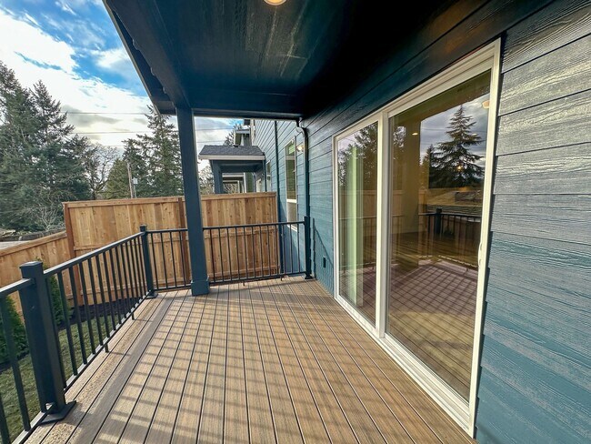 Building Photo - BOONE661-663 -NEW