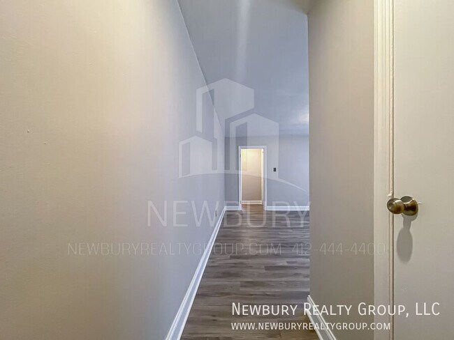 Building Photo - 317 San Juan Dr